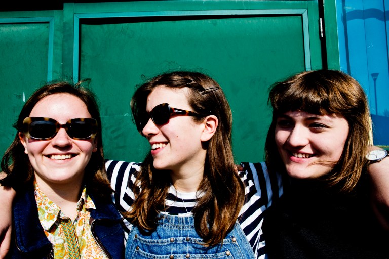 Girl Ray 2 (credit Neil Thomson)