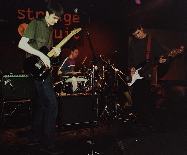 Live @ The Spitz 2001 courtesy of Rattail.net