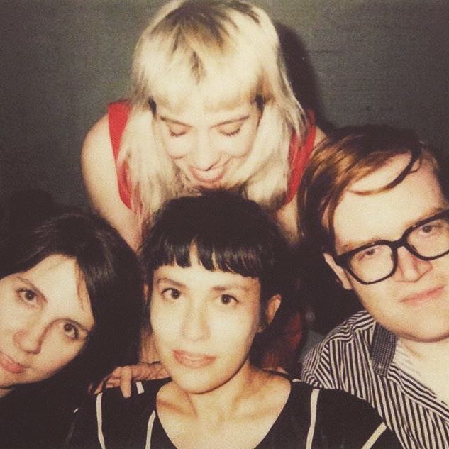 rose-ette-press-photo-2